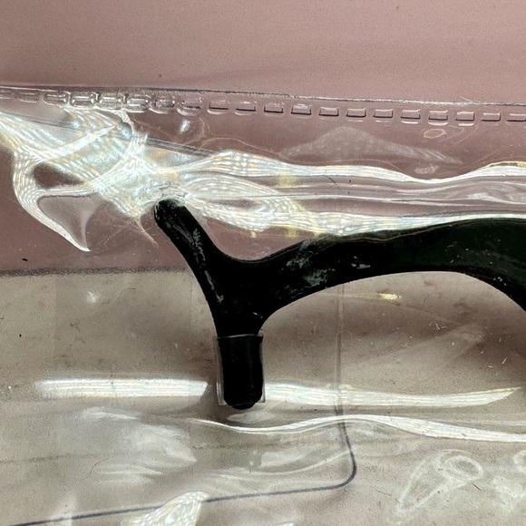 The Makeup Club Eyelash Extension Tweezers NEW - Picture 3 of 3